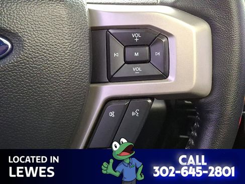 Used 2022 Ford F250 Lariat w/ Black Appearance Package image 40