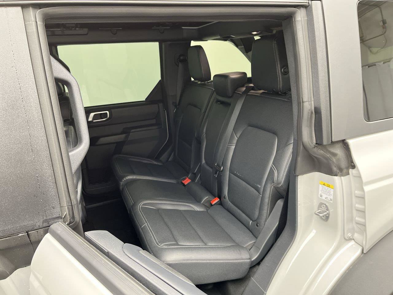 Used 2026 Ford Bronco Badlands AWD/4WD image 9