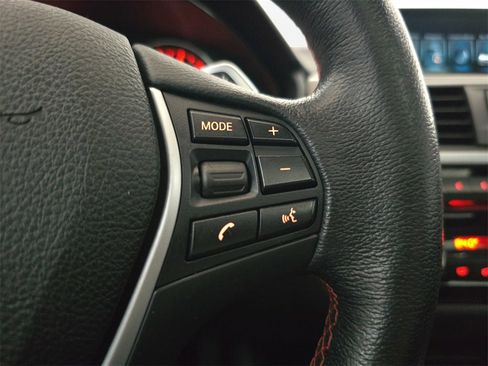 Used 2017 BMW 330e image 20