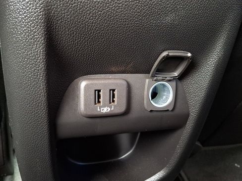 Used 2021 Chevrolet Colorado ZR2 AWD/4WD image 12