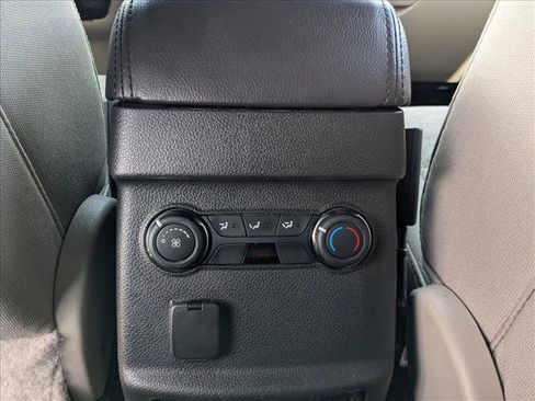 Used 2015 Ford Explorer 4WD image 16