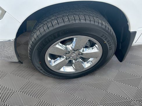 Used 2016 RAM 1500 Big Horn RWD image 30