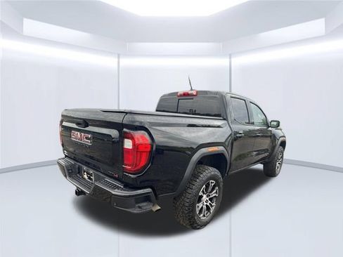 Used 2023 GMC Canyon AT4 w/ Canyon Safety Plus Package AWD/4WD image 6