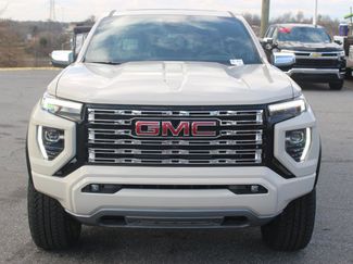 New 2026 GMC Canyon Denali video 2
