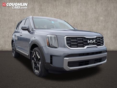 Used 2023 Kia Telluride S w/ S Sunroof Package image 1