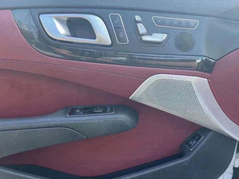 Used 2017 Mercedes-Benz SL 450 image 8