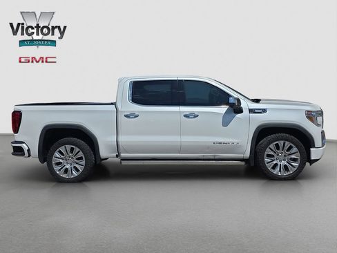 Used 2021 GMC Sierra 1500 Denali w/ Denali Ultimate Package AWD/4WD image 18