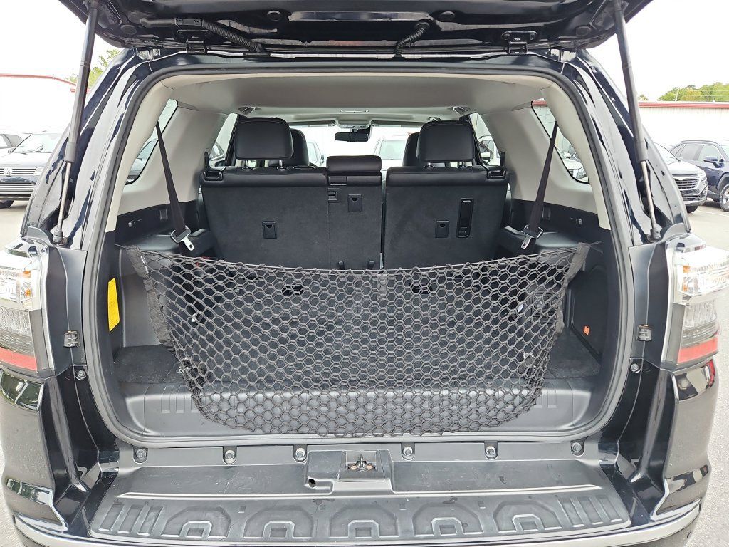 Used 2022 Toyota 4Runner Limited RWD image 31