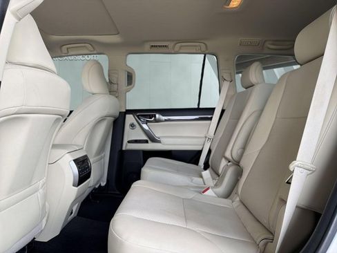 Certified 2022 Lexus GX 460 Premium AWD/4WD image 12