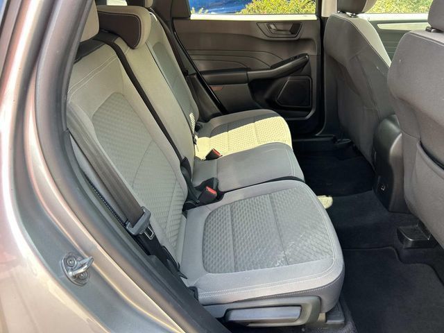 Certified 2022 Ford Escape SE w/ SE Sport Appearance Package FWD image 25