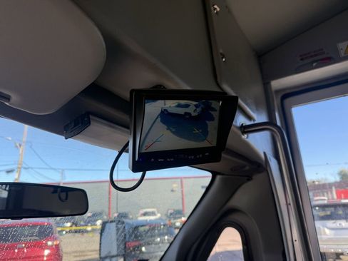 Used 2014 Ford E-450 and Econoline 450 Super Duty w/ Shuttle Bus Prep Package image 9