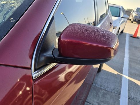 Used 2015 Jeep Cherokee Latitude image 10