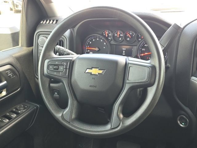 Used 2025 Chevrolet Silverado 2500 Custom w/ Custom Value Package AWD/4WD image 35