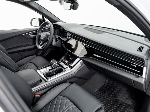 New 2026 Audi SQ7 Premium Plus image 21
