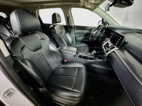 Used 2021 Kia Sorento S w/ Panoramic Sunroof Package AWD/4WD image 28