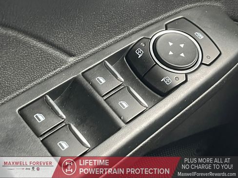 Used 2023 Ford Escape ST-Line image 7