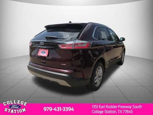 Used 2024 Ford Edge SEL w/ Convenience Package AWD/4WD image 4