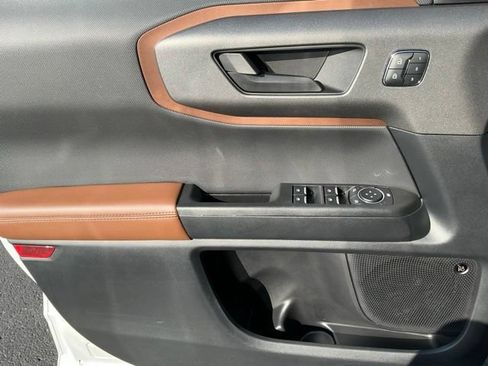 Used 2025 Ford Bronco Sport Outer Banks w/ Outer Banks Tech Package+ AWD/4WD image 14