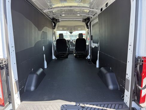New 2025 Ford Transit 250 148 Medium Roof Extended AWD w/ Exterior Upgrade Package image 28