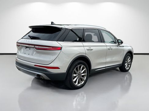 Used 2020 Lincoln Corsair FWD image 3