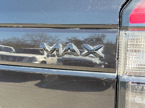 Used 2021 Ford Expedition Max Limited image 11