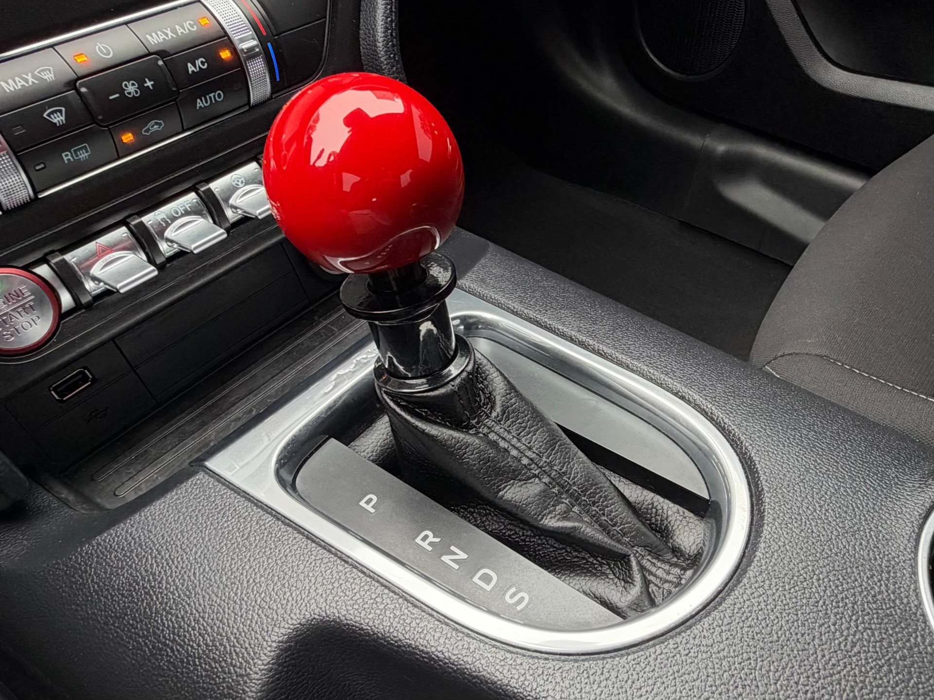 Used 2021 Ford Mustang Mach 1 RWD image 42