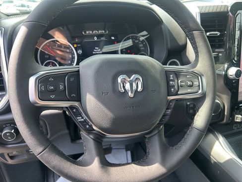 New 2026 RAM 1500 4x4 Crew Cab image 19