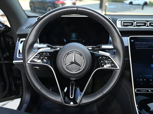 Used 2022 Mercedes-Benz S 580 4MATIC Sedan image 22