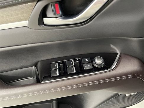 Used 2025 MAZDA CX-5 Signature image 23