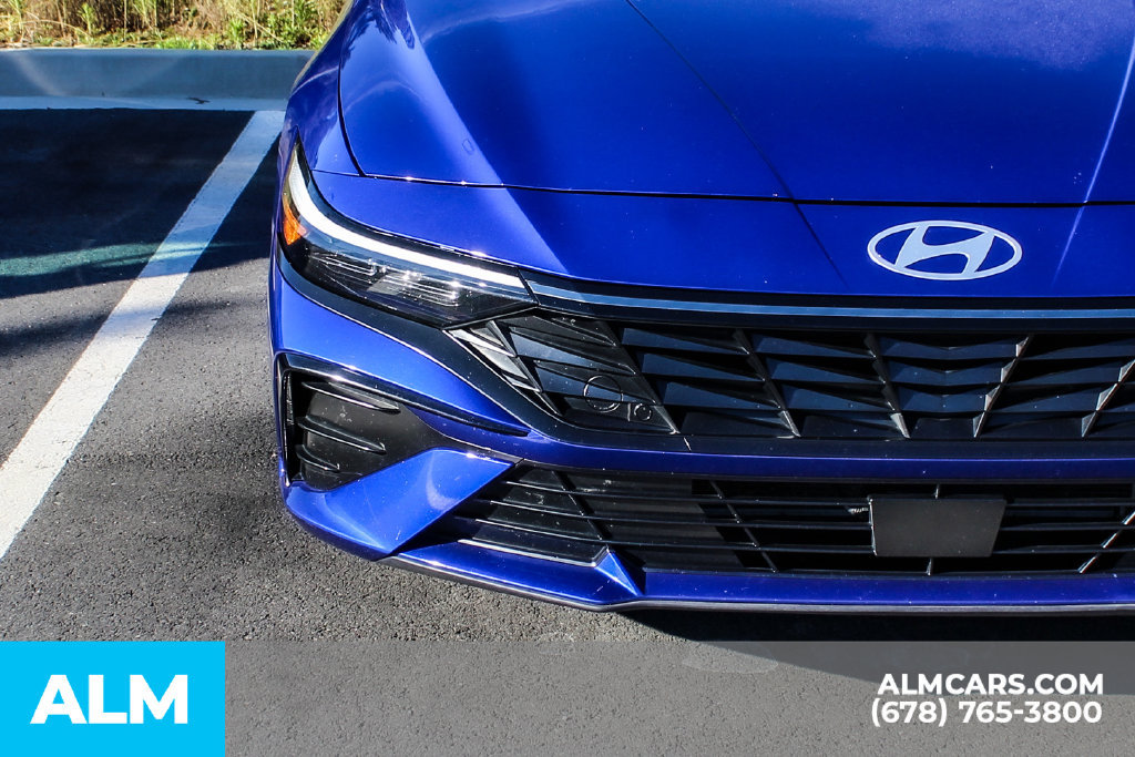 Used 2025 Hyundai Elantra SEL FWD image 10