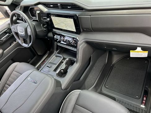 New 2026 GMC Sierra 2500 AT4X AWD/4WD image 29