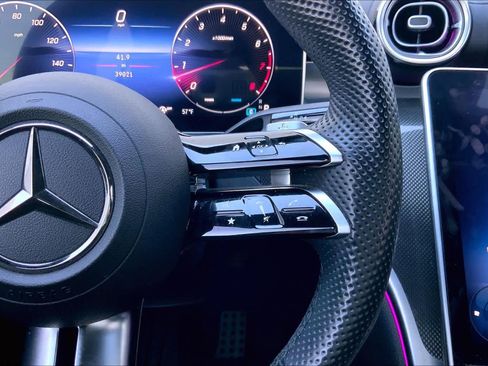 Used 2023 Mercedes-Benz C 300 Sedan image 24