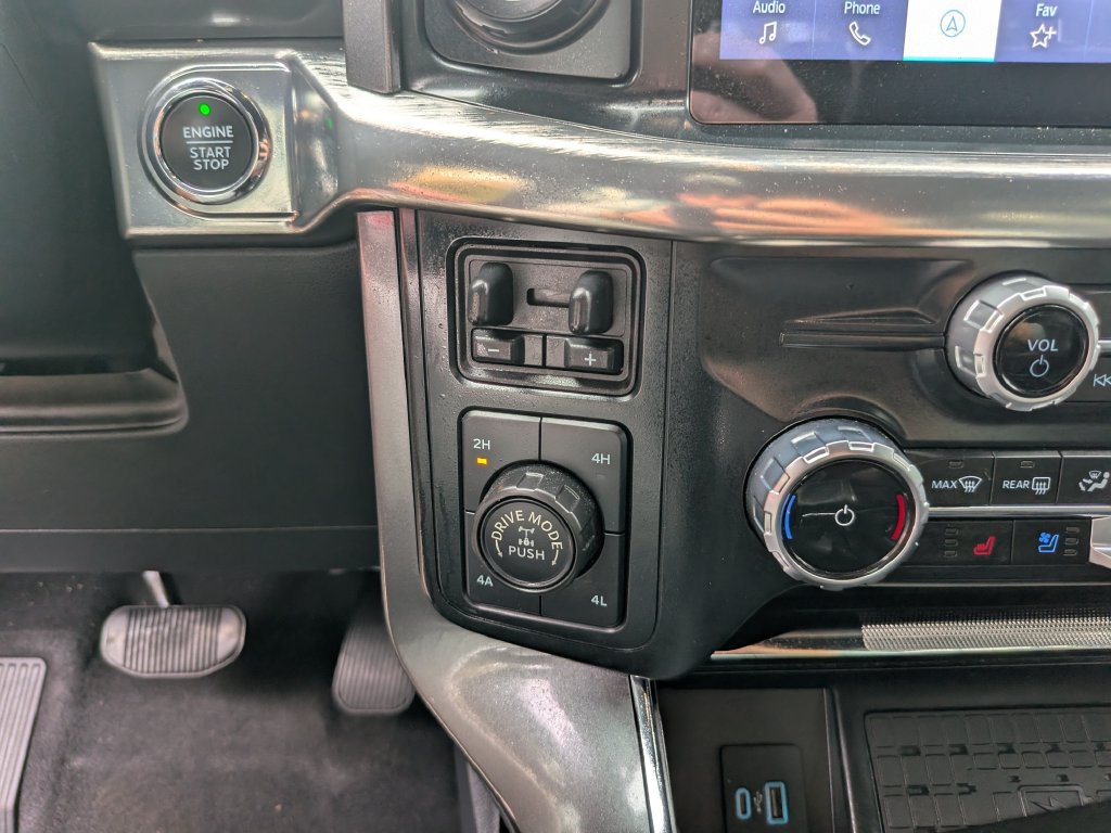 Used 2023 Ford F150 Lariat AWD/4WD image 33