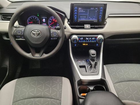 Used 2021 Toyota RAV4 XLE FWD image 22