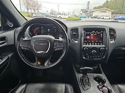 Used 2019 Dodge Durango GT image 2