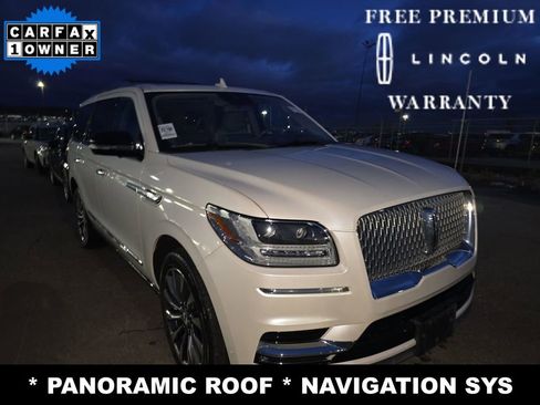 Used 2019 Lincoln Navigator Select w/ Technology Package image 4