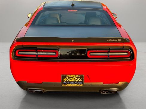 Used 2018 Dodge Challenger T/A image 4