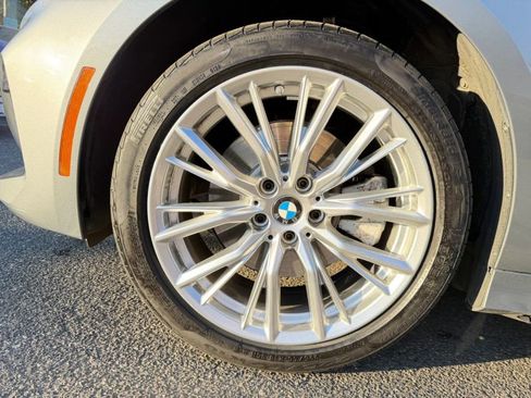 Used 2024 BMW 330i xDrive 330i xDrive Sedan 4D image 33