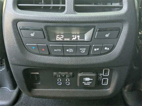 Used 2022 Honda Pilot Black Edition image 15