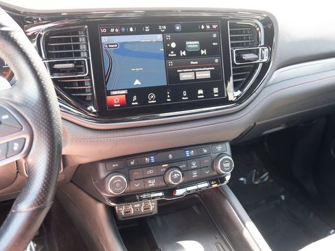 Used 2022 Dodge Durango R/T AWD/4WD image 3