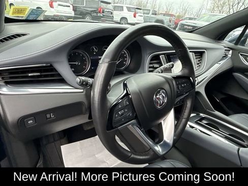 Certified 2023 Buick Enclave Essence AWD/4WD image 10
