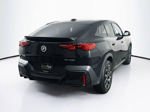 Used 2025 BMW X2 xDrive28i image 9
