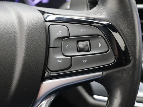 Used 2023 Buick Enclave Essence w/ Experience Buick Package image 21