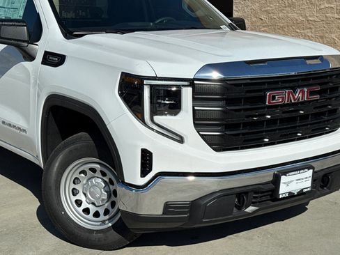 New 2026 GMC Sierra 1500 Pro RWD image 3