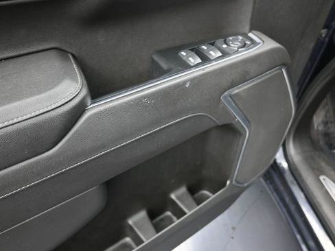 Used 2023 Chevrolet Silverado 1500 RST image 11