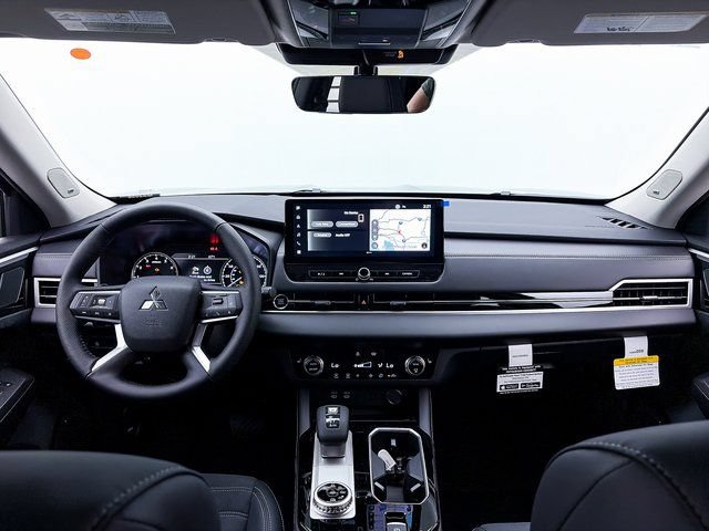 Used 2026 Mitsubishi Outlander SE AWD/4WD image 19