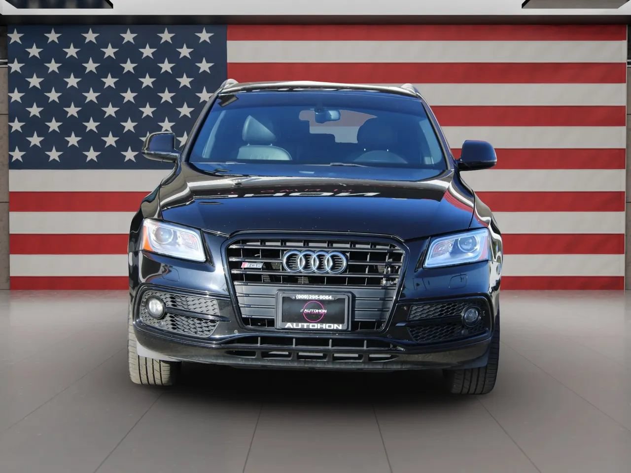 Used 2016 Audi SQ5 Premium Plus w/ Technology Package AWD/4WD image 3