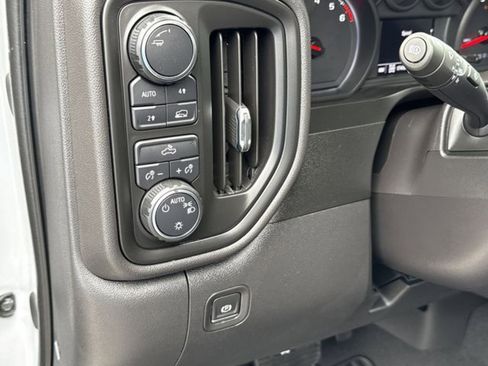 Used 2024 Chevrolet Silverado 1500 Custom AWD/4WD image 57
