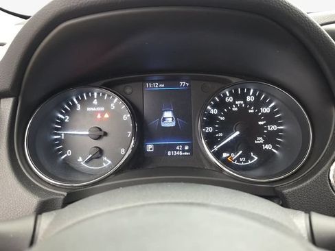 Used 2020 Nissan Rogue SV AWD/4WD image 19