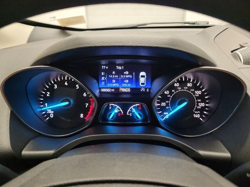 Used 2018 Ford Escape SE w/ SE Sync 3 Package FWD image 23